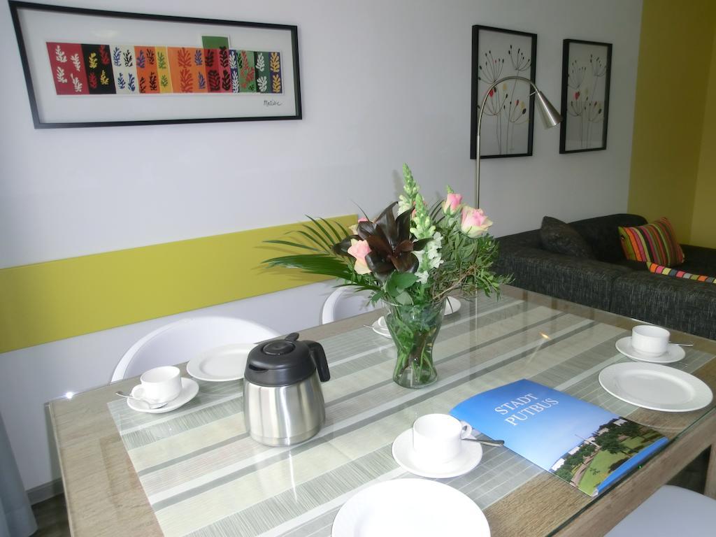Kleeblatthaus Putbus Ruegen Apartment Cameră foto