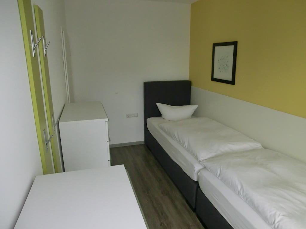 Kleeblatthaus Putbus Ruegen Apartment Cameră foto